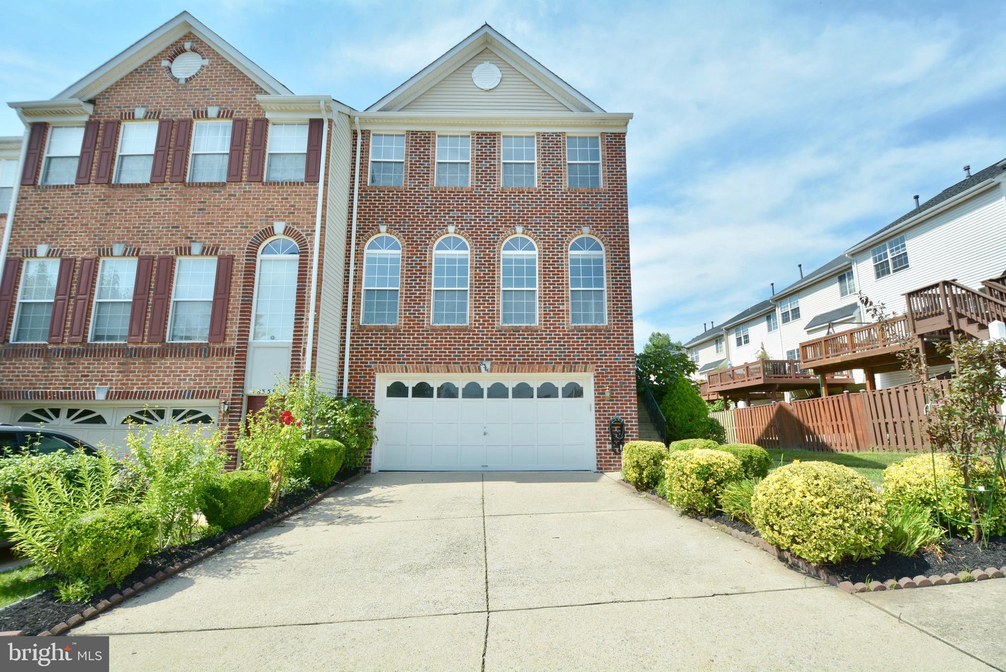 8361 Regal Oak Court Springfield, VA 22152 - Photo 2 of 43 END UNIT with 2 sided brick