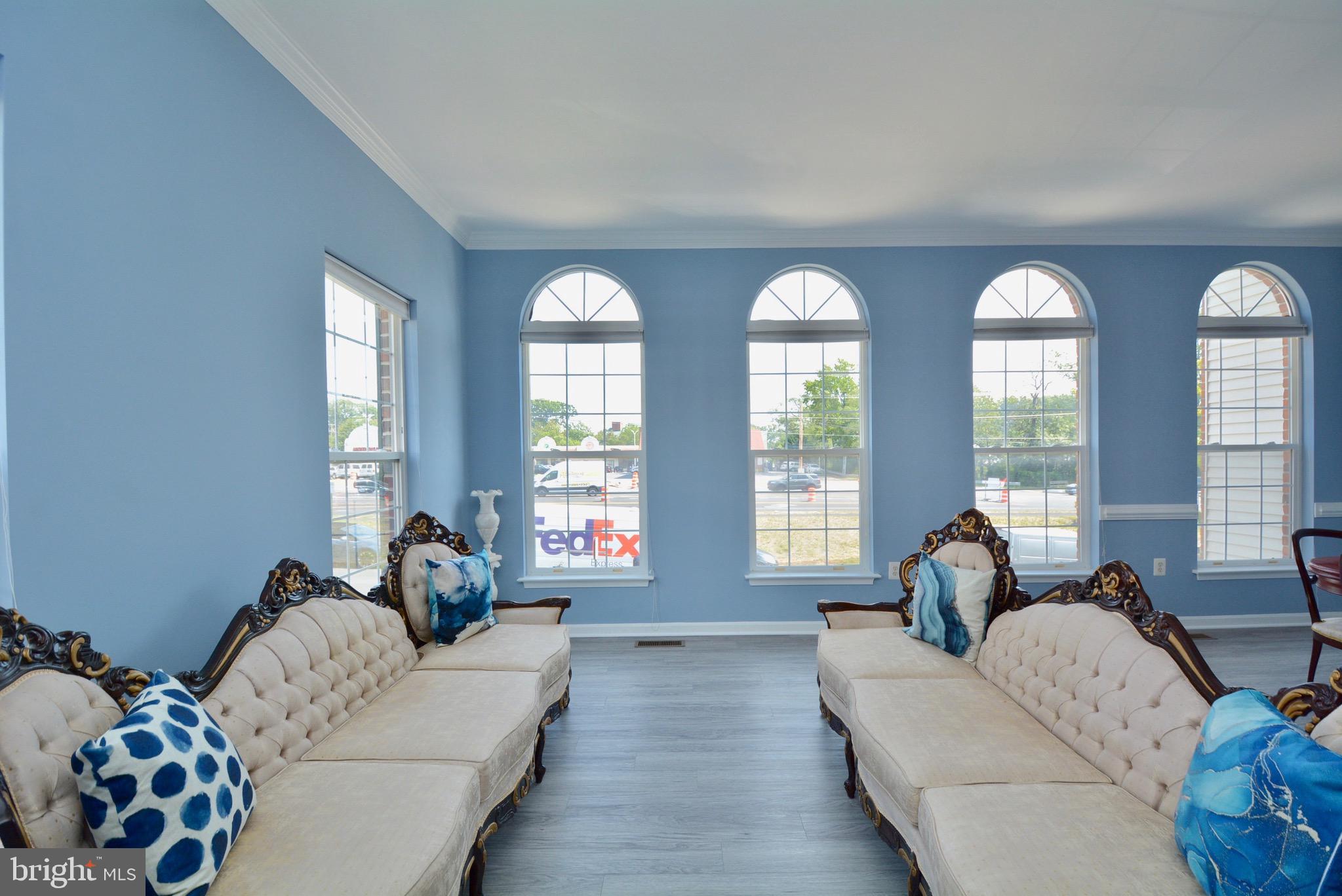 8361 Regal Oak Court Springfield, VA 22152 - Photo 5 of 43 Formal living room with atrium windows Formal livi