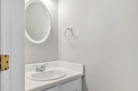 $349,900 | 16 Meadowcrest Drive, Durham, NC 27703