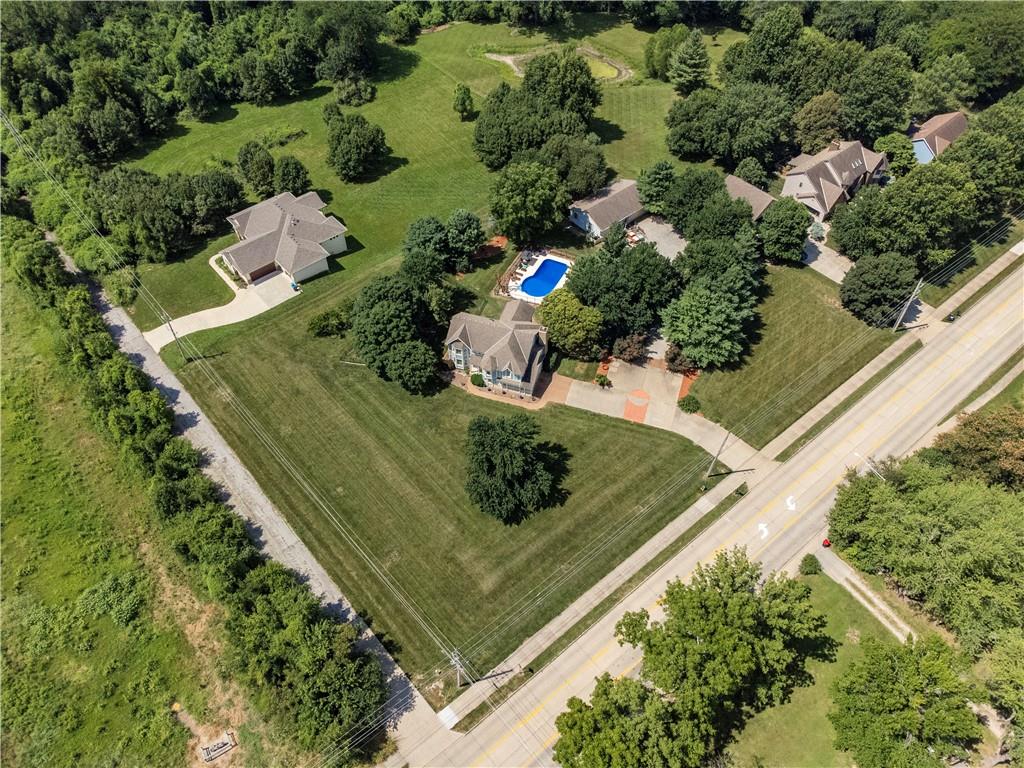 1090 Northeast Blackwell Road Lee's Summit, MO 64086 - Photo 35 of 35