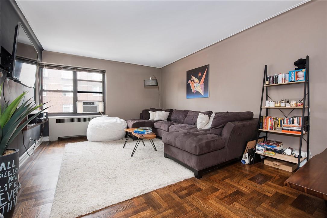 30 Clinton Place, Unit 4D New Rochelle, NY 10801 - Photo 1 of 1 Gallery Image 1
