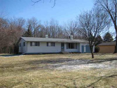 8853 South State Road Bancroft, MI 48414 - Photo 1 of 14 20205678.JPG