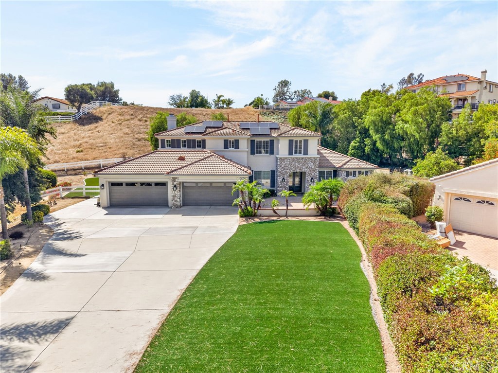 40639 Baccarat Road Temecula, CA 92591 - Photo 7 of 68