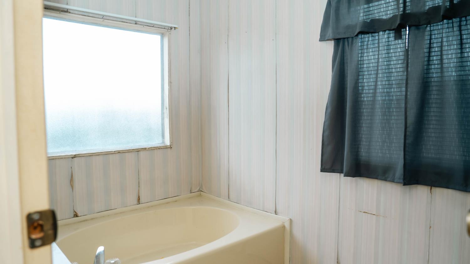 4812 Esmar Road, Unit 29 Ceres, CA 95307 - Photo 14 of 35