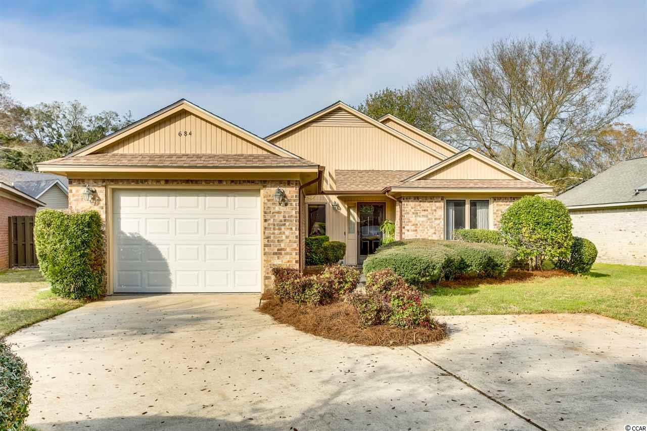684 Flamingo Court Murrells Inlet, SC 29576 - Photo 2 of 31