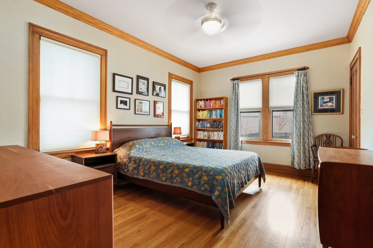 9031 Fairview Avenue Brookfield, IL 60513 - Photo 17 of 35 a bedroom with a large bed and a window