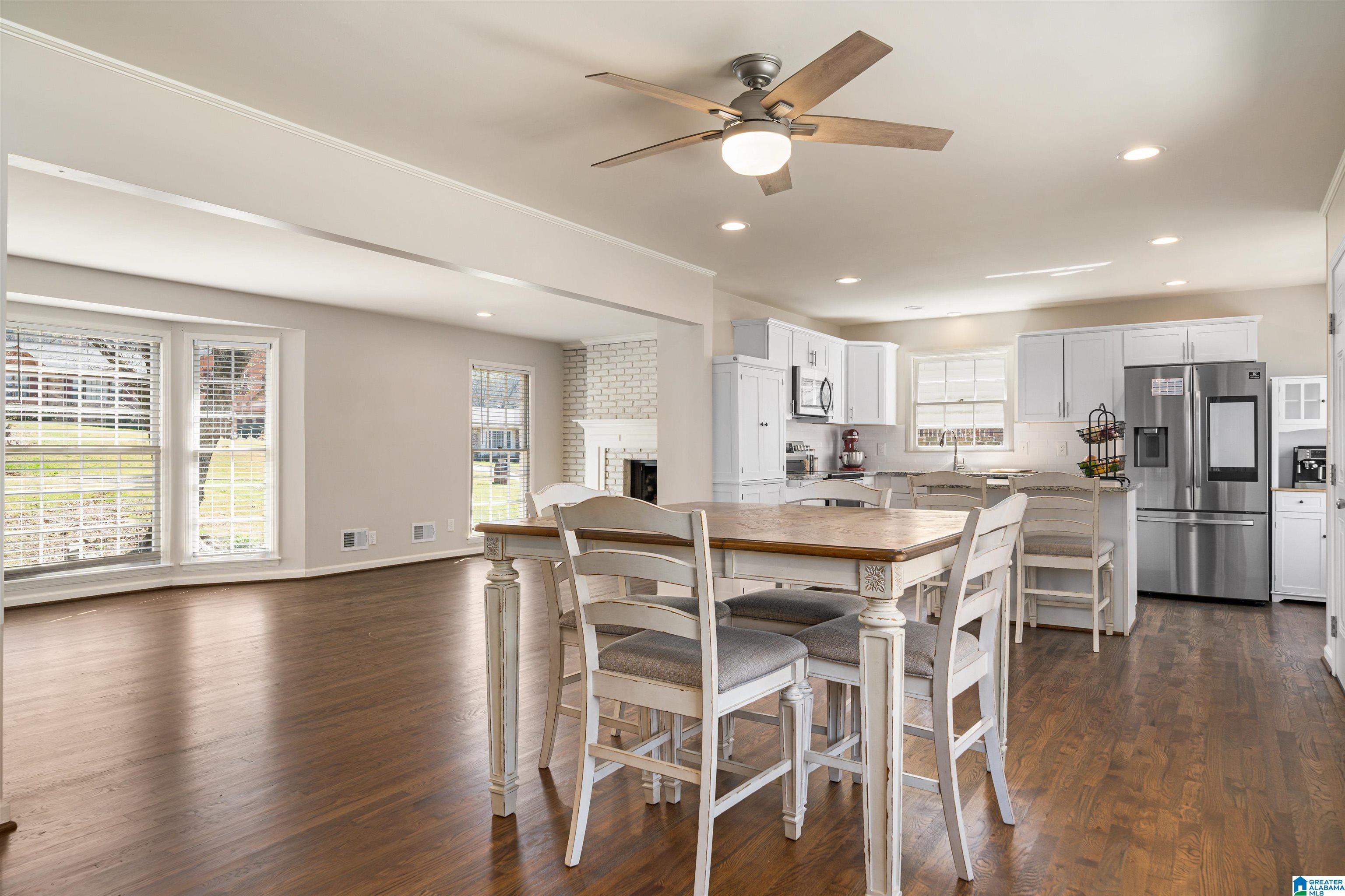 828 Rockingham Road Birmingham, AL 35235 - Photo 11 of 28