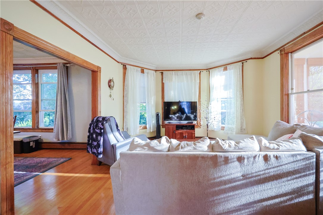 391 Summer Street Woonsocket, RI 02895 - Photo 8 of 28 Gallery Image 8