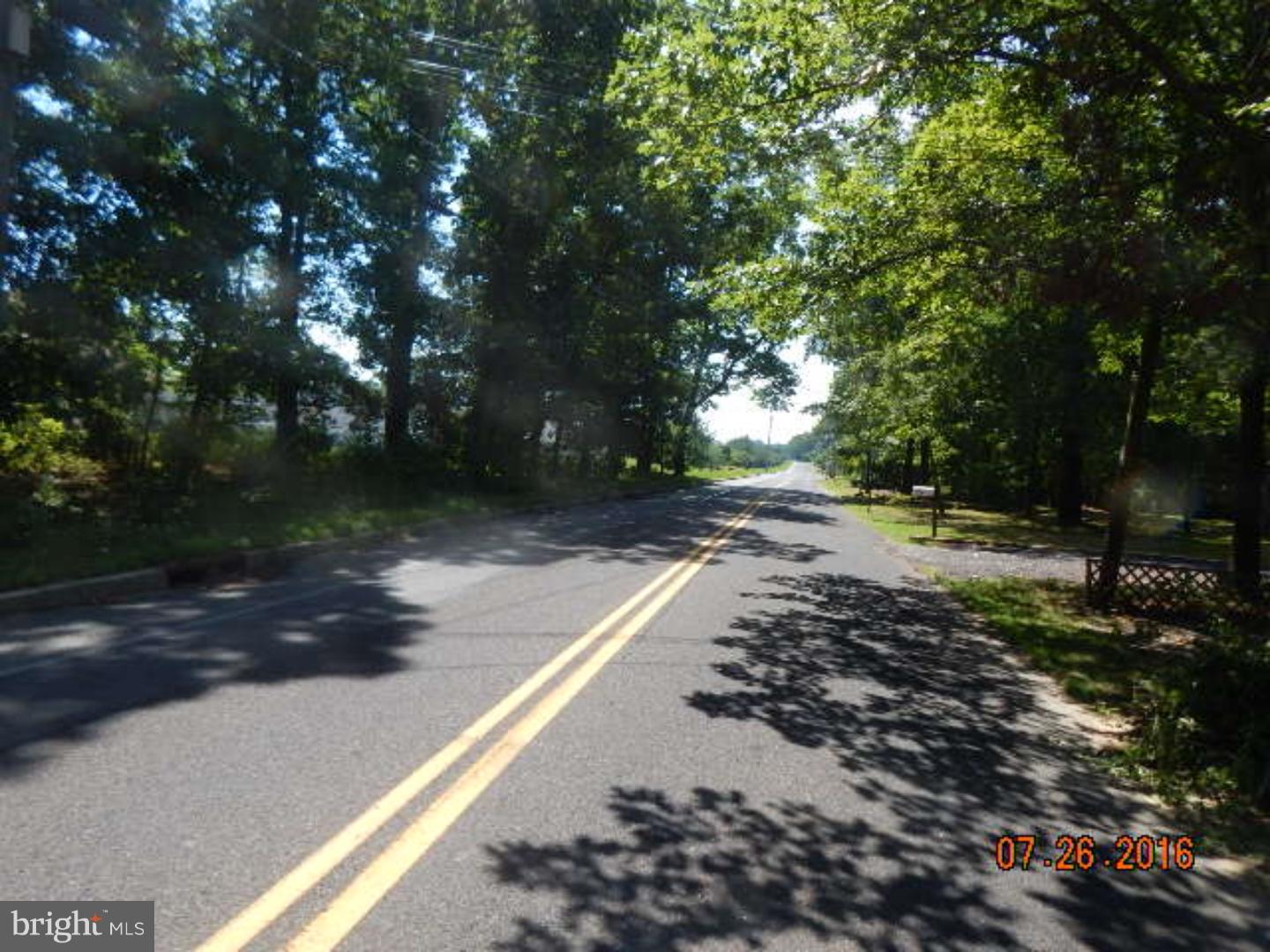 83 North Grove Street Berlin, NJ 08009 - Photo 2 of 16