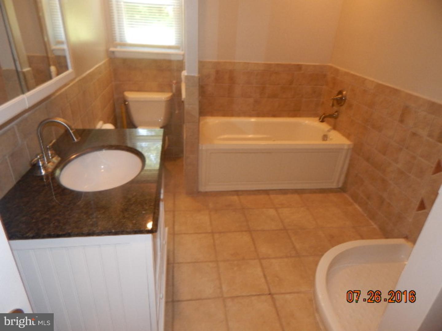 83 North Grove Street Berlin, NJ 08009 - Photo 11 of 16