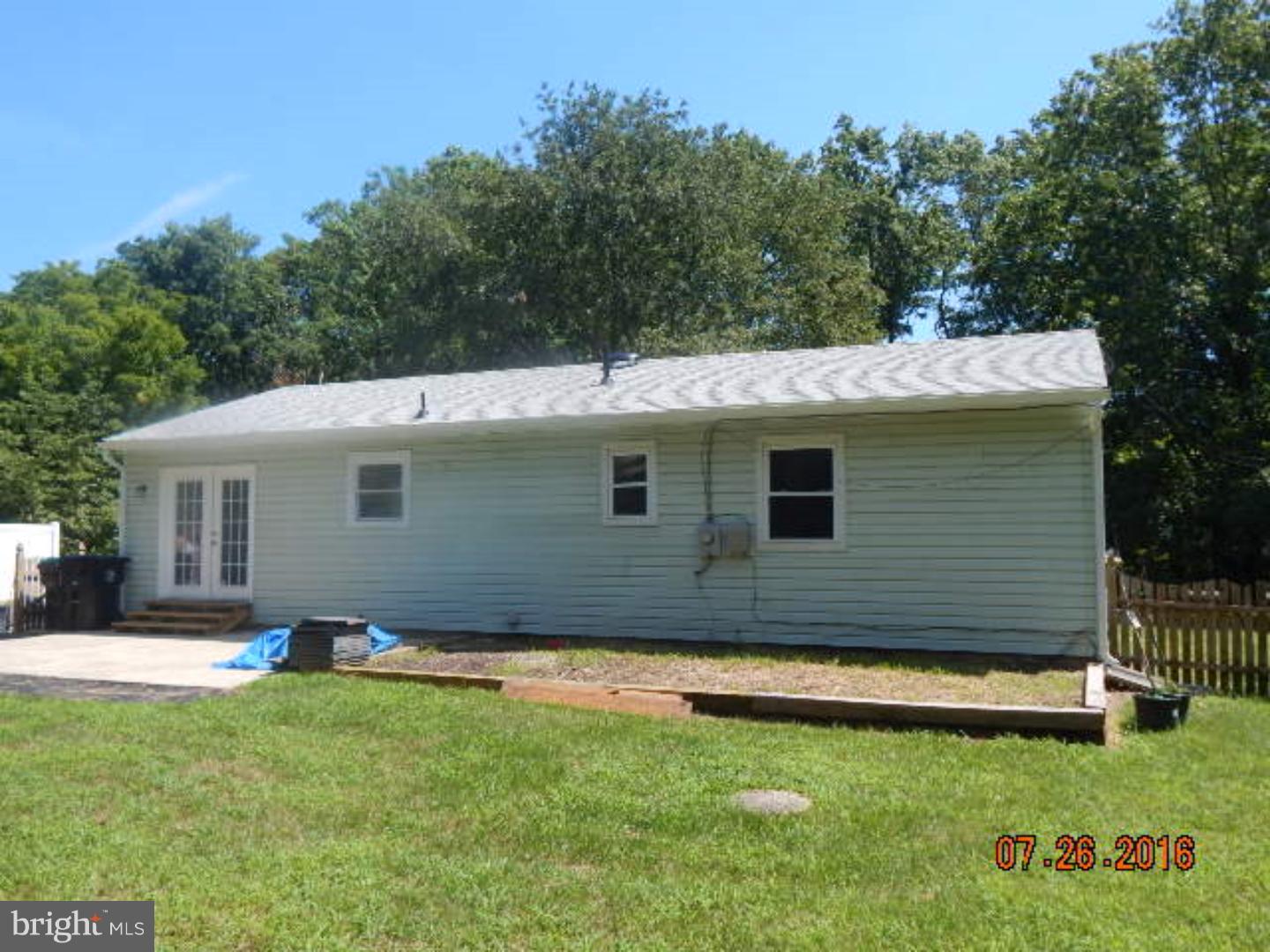 83 North Grove Street Berlin, NJ 08009 - Photo 3 of 16
