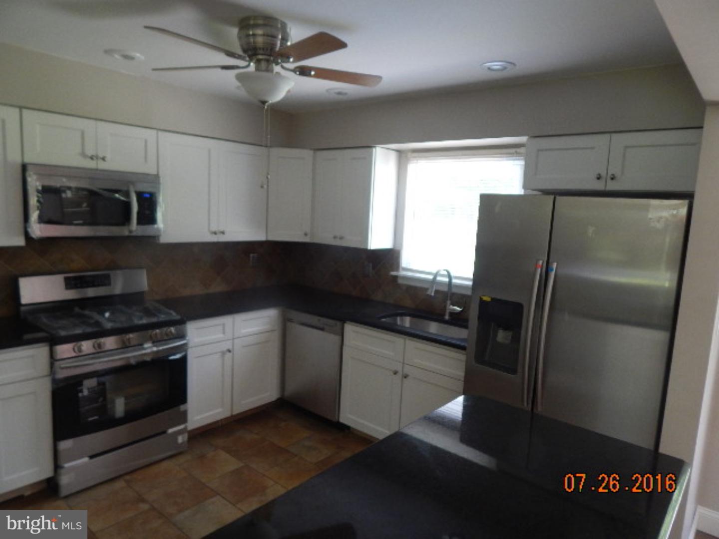 83 North Grove Street Berlin, NJ 08009 - Photo 6 of 16