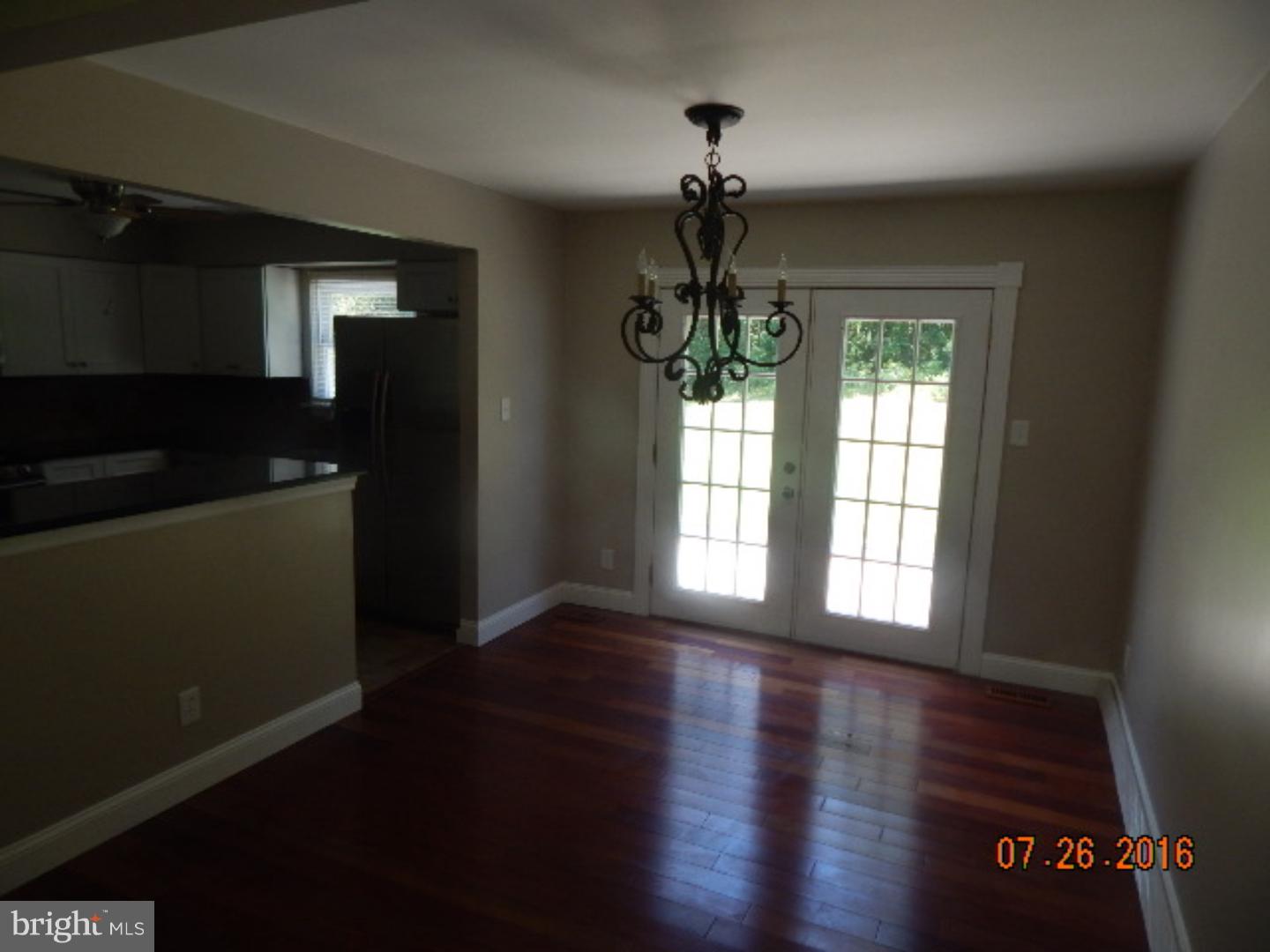 83 North Grove Street Berlin, NJ 08009 - Photo 10 of 16