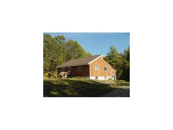194 Sandown Road Fremont, NH 03044 - Photo 1 of 1