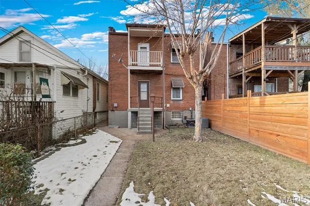 $246,900 | 5714 Morgan Ford Road, St. Louis, MO 63116