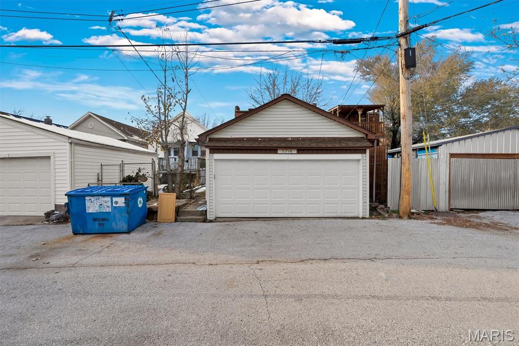 5714 Morgan Ford Road St. Louis, MO 63116 - Photo 13 of 43