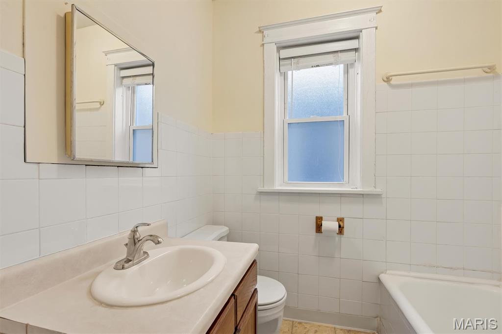 5714 Morgan Ford Road St. Louis, MO 63116 - Photo 19 of 43