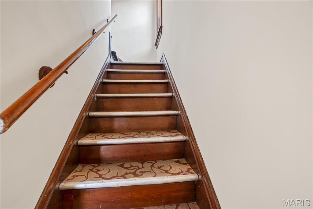 5714 Morgan Ford Road St. Louis, MO 63116 - Photo 31 of 43