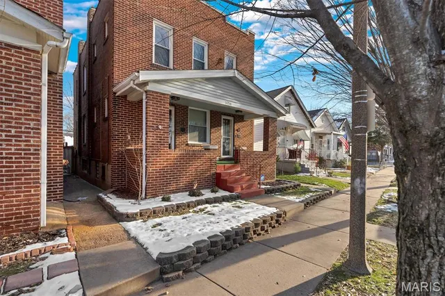 $246,900 | 5714 Morgan Ford Road, St. Louis, MO 63116