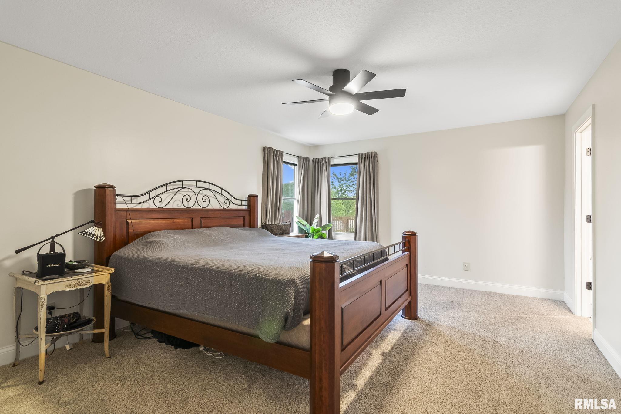 2725 Wordsworth Drive Springfield, IL 62711 - Photo 15 of 38