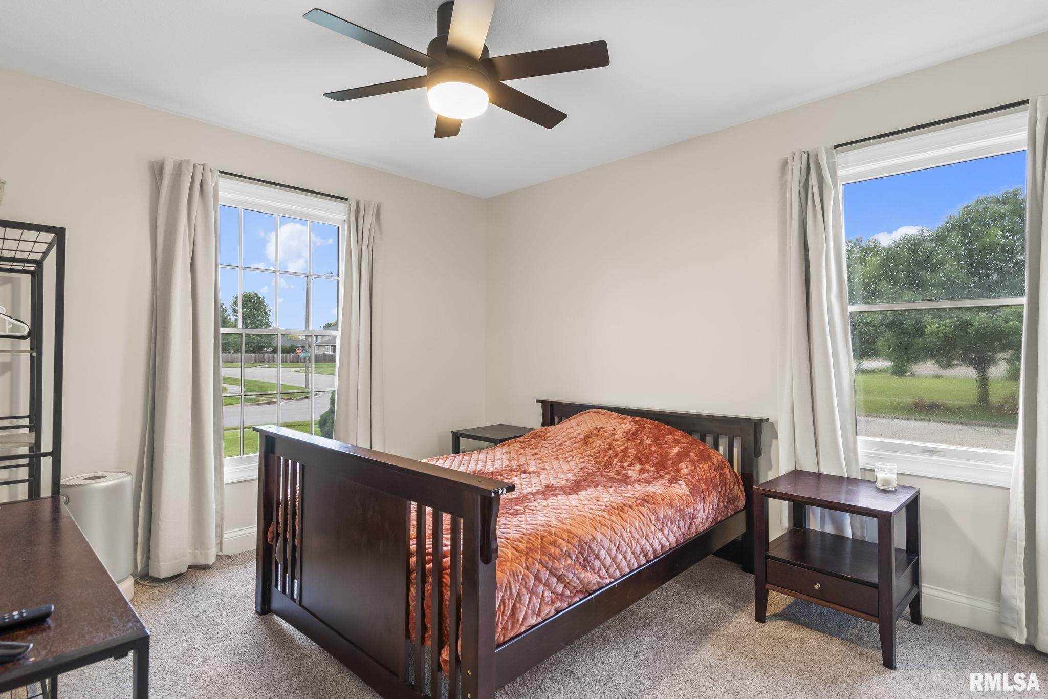 2725 Wordsworth Drive Springfield, IL 62711 - Photo 18 of 38
