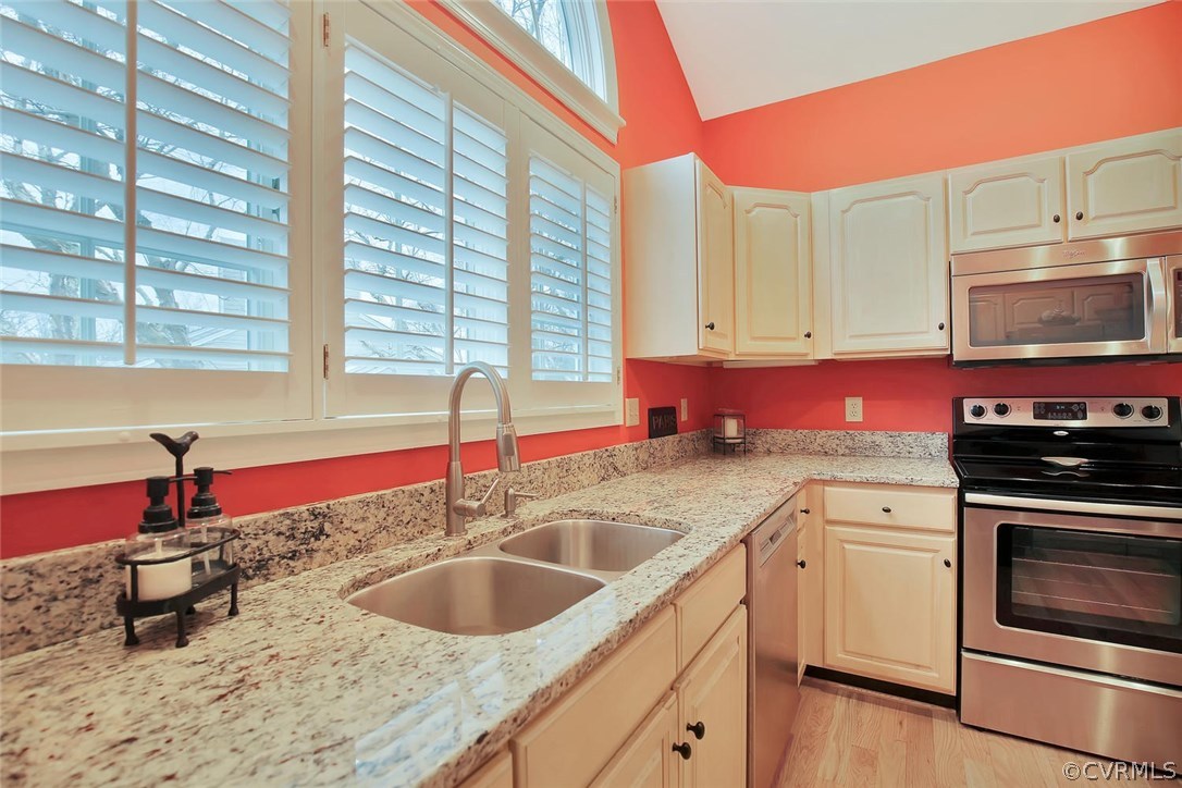 3129 Stony Point Road, Unit A Richmond, VA 23235 - Photo 15 of 28 Gallery Image 15