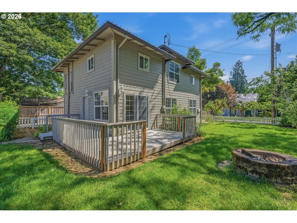 2242 C Street Forest Grove, OR 97116 - Photo 3 of 41