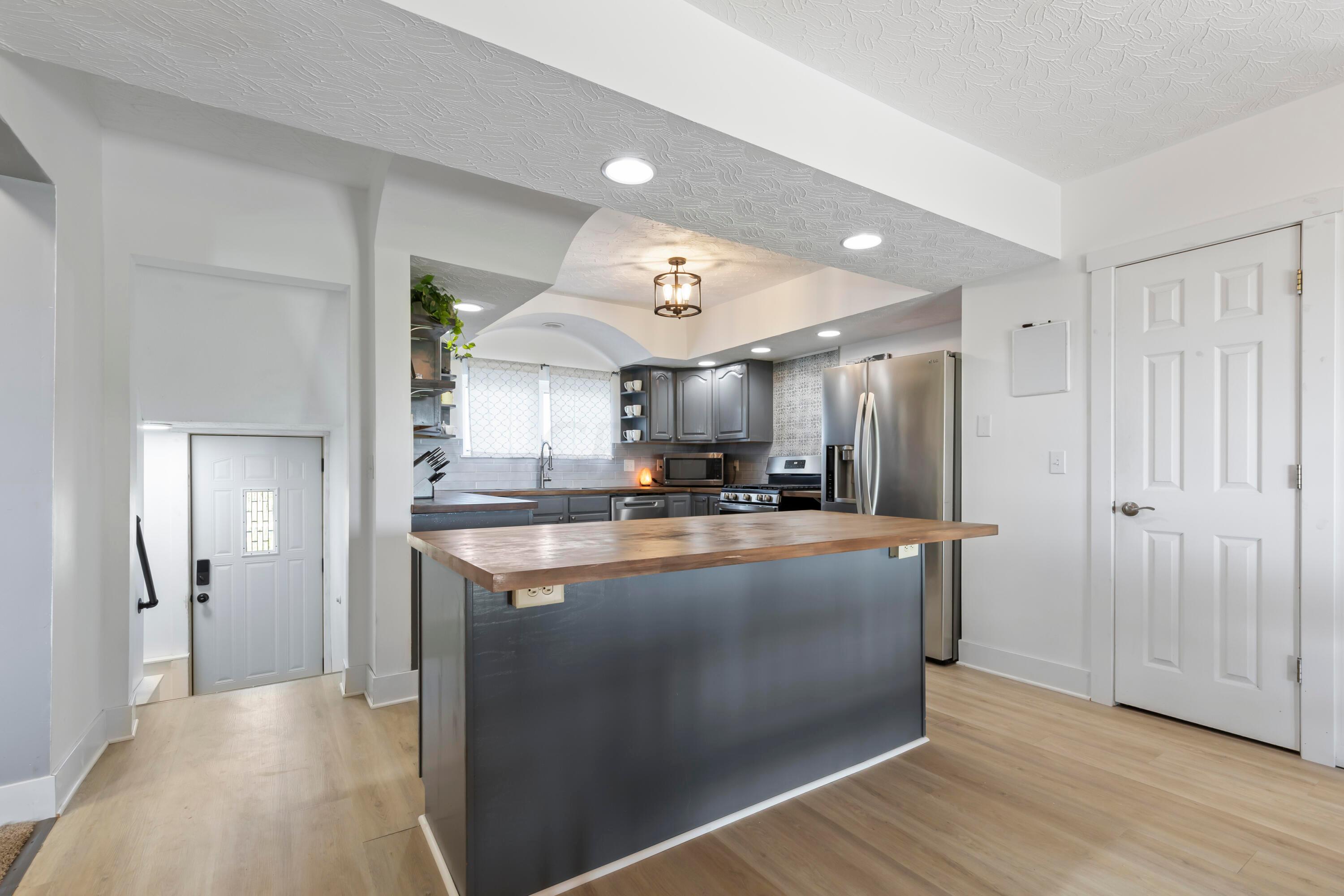 9822 Parsons Road Croton, OH 43013 - Photo 12 of 40 Kitchen 1