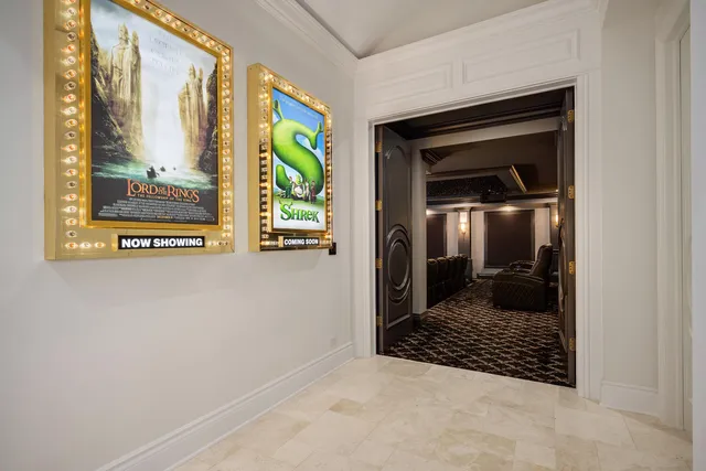 $5,900,000 | 6413 South County Line Road, Burr Ridge, IL 60527