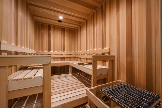 $5,900,000 | 6413 South County Line Road, Burr Ridge, IL 60527