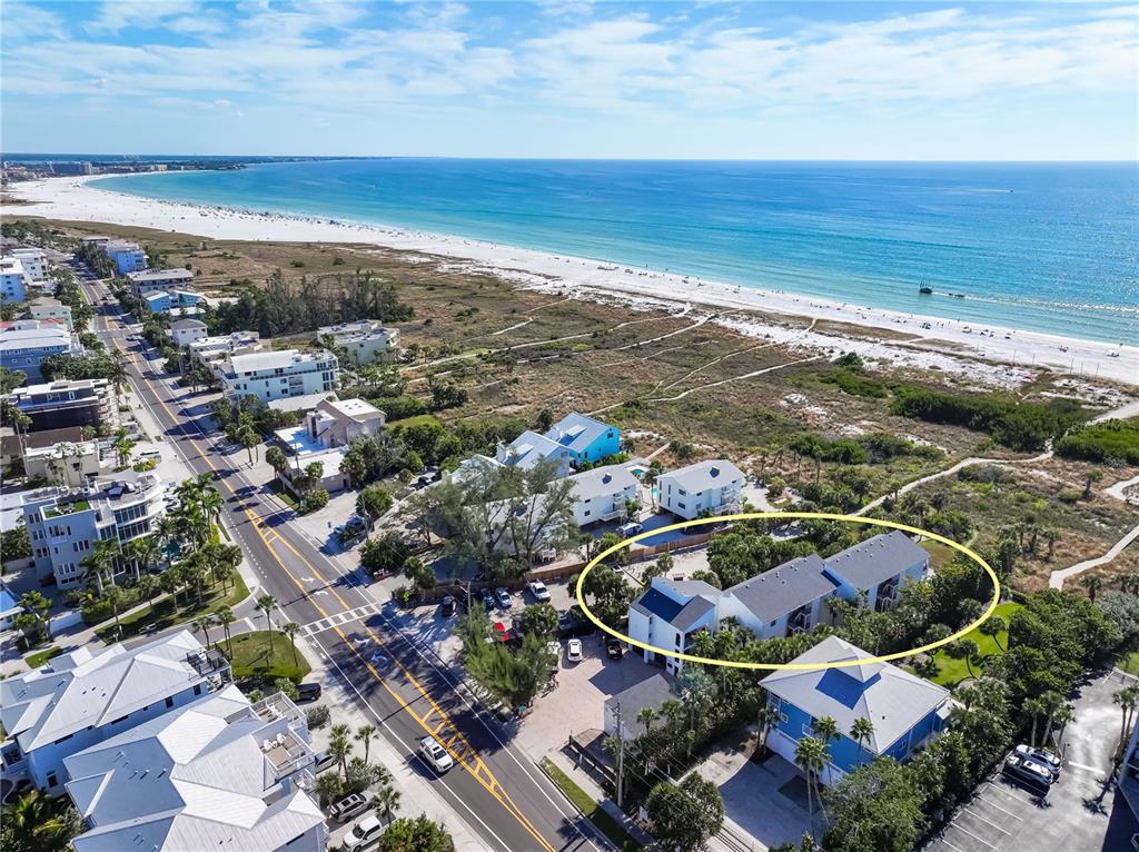 450 Beach Road, Unit 3 Sarasota, FL 34242 - Photo 53 of 68 Gallery Image 53