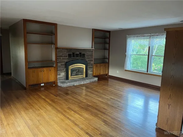 $465,000 | 6293 East Lake Road, Newfane, NY 14028