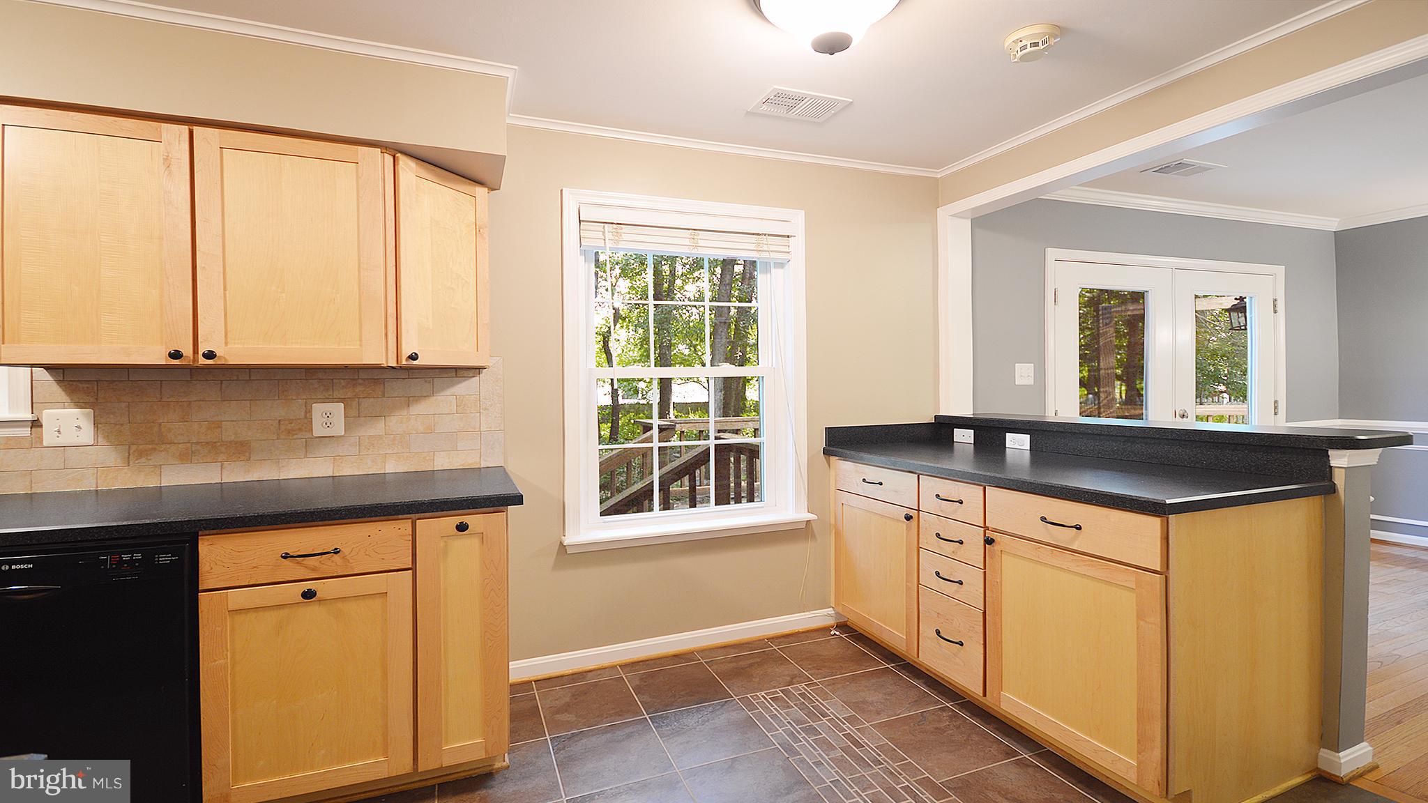 10317 Abbott Road Manassas, VA 20110 - Photo 11 of 25 Kitchen