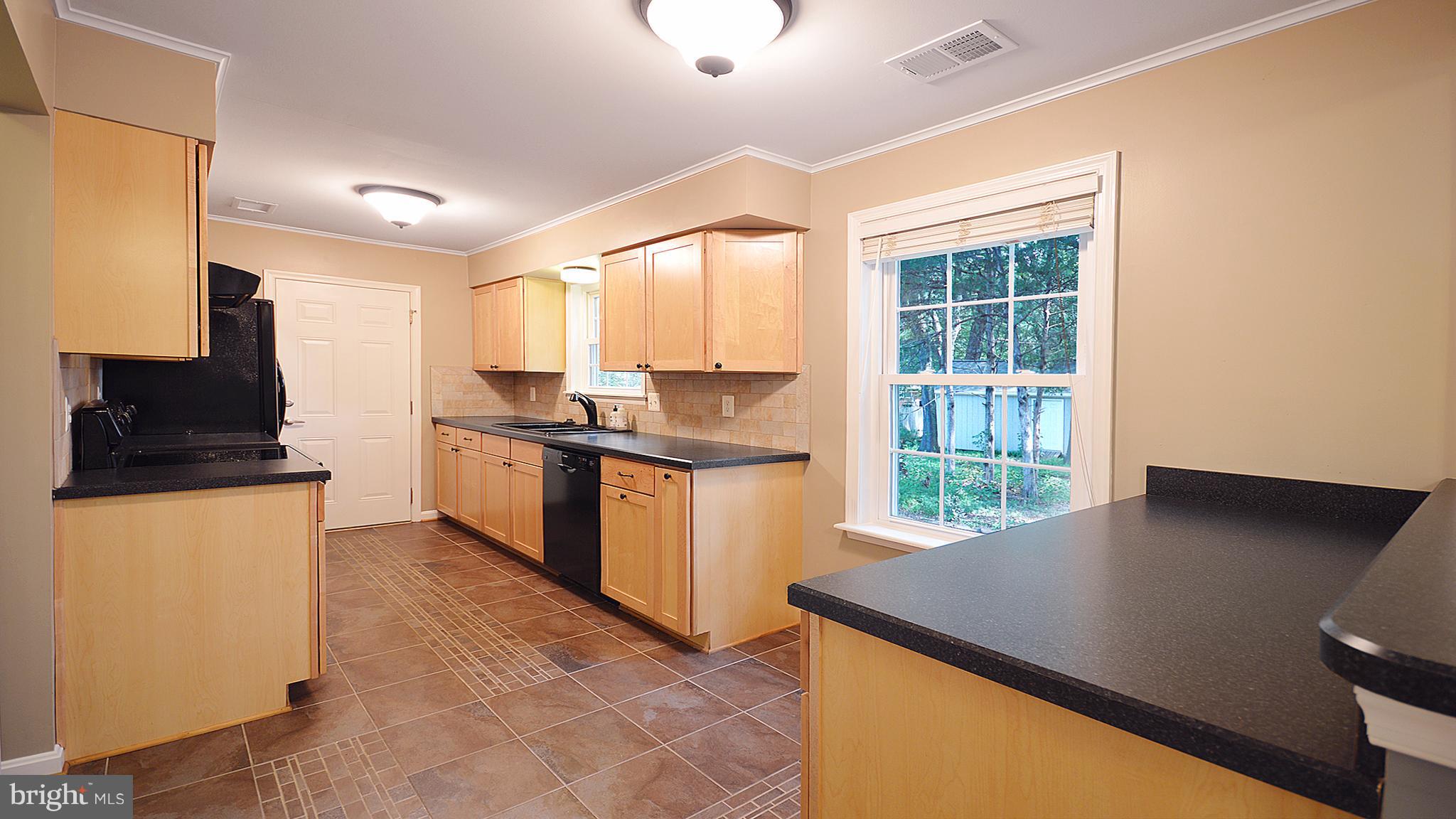 10317 Abbott Road Manassas, VA 20110 - Photo 13 of 25 REMODELED KITCHEN
