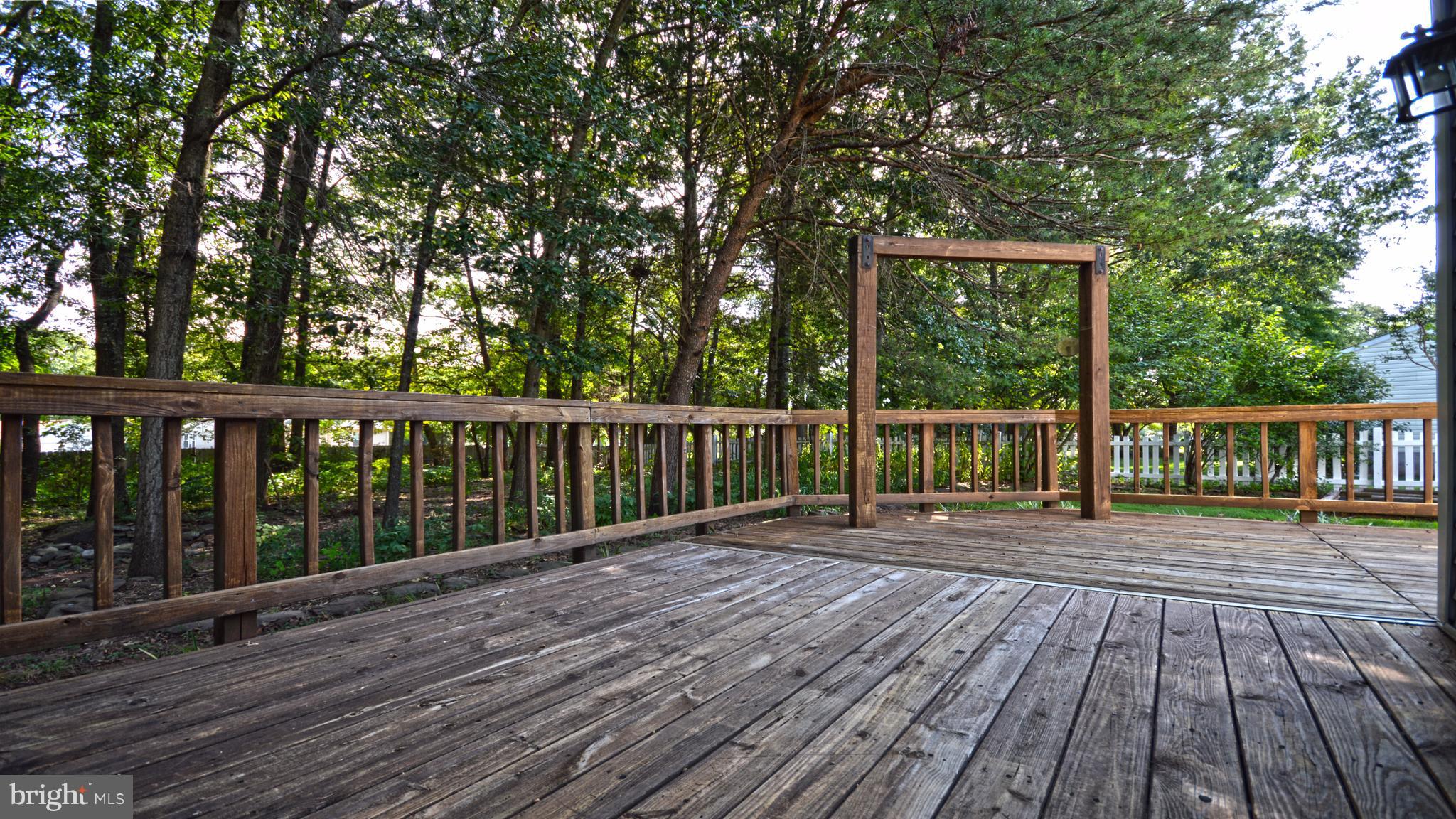 10317 Abbott Road Manassas, VA 20110 - Photo 14 of 25 DECK