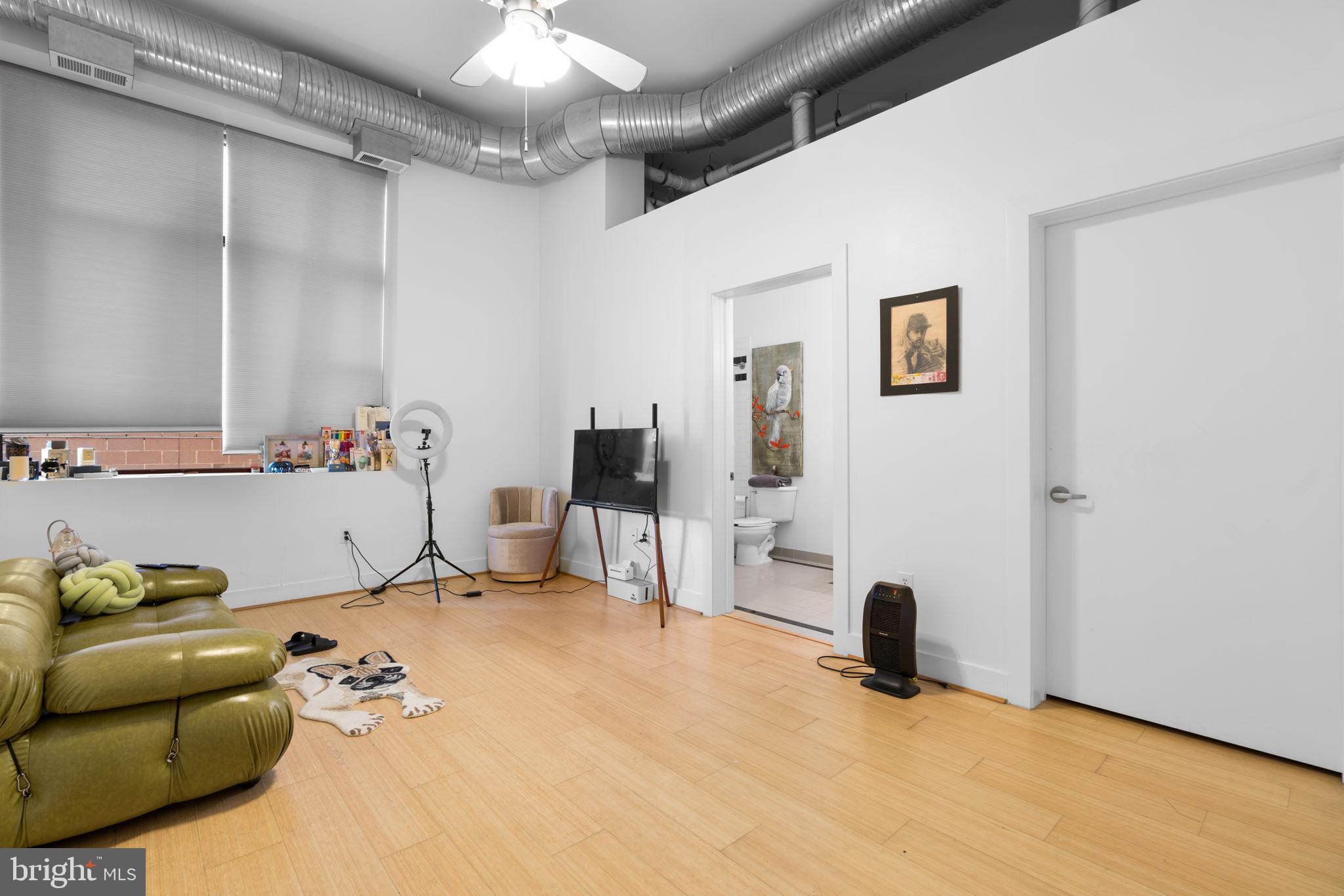 22 South Howard Street, Unit R401 Baltimore, MD 21201 - Photo 15 of 20