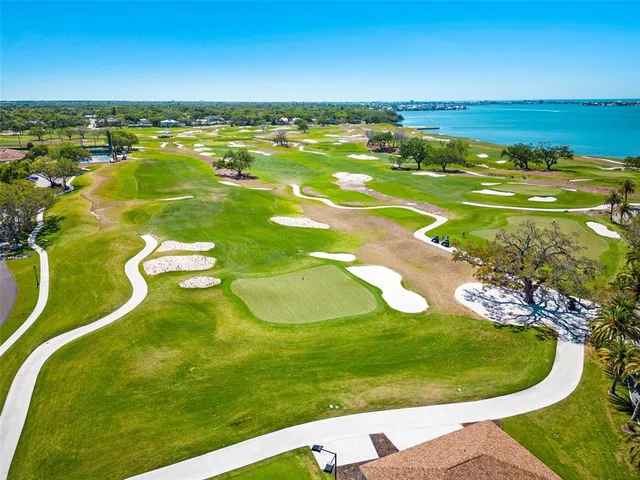 $2,988,000 | 1581 Alexander Road, Belleair, FL 33756