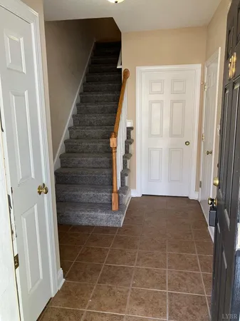 $2,000 | 518 Northwynd Circle, Lynchburg, VA 24502