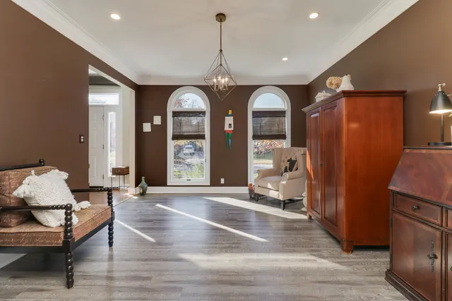 $489,900 | 13 Red Stone Court, Bloomington, IL 61704