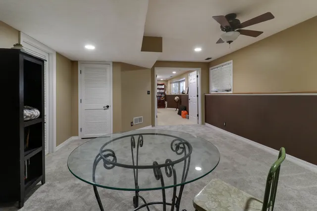 $489,900 | 13 Red Stone Court, Bloomington, IL 61704