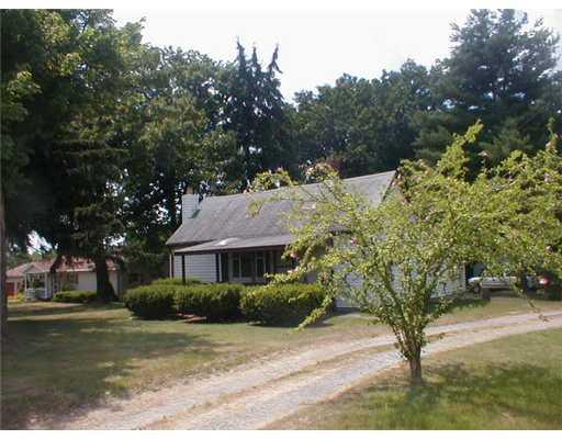 155 Bonniebrook Road Butler, PA 16002 - Photo 2 of 3 Exterior Front.