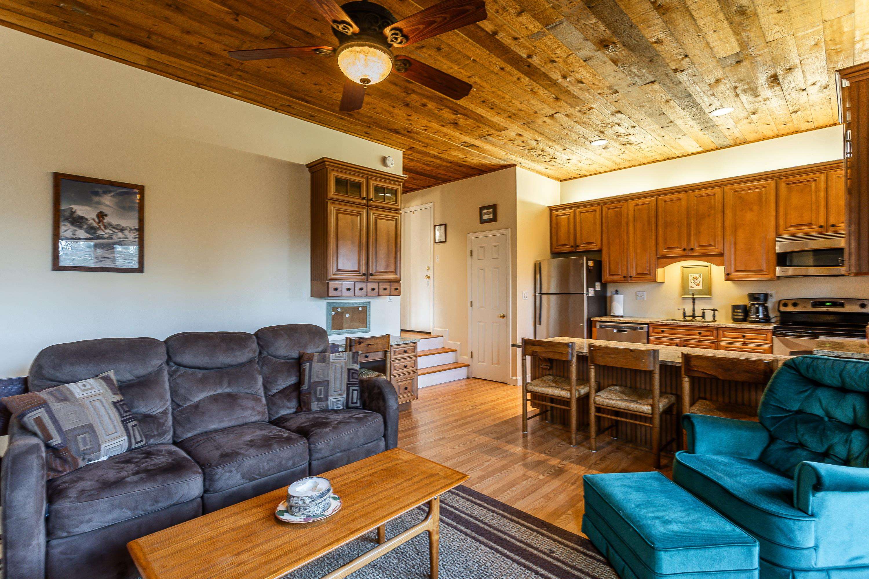 22 Rimrock Road, Unit 4B Ludlow, VT 05149 - Photo 15 of 41