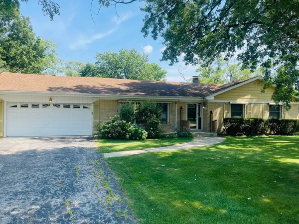$499,900 | 6231 Linden Lane, La Grange, IL 60525