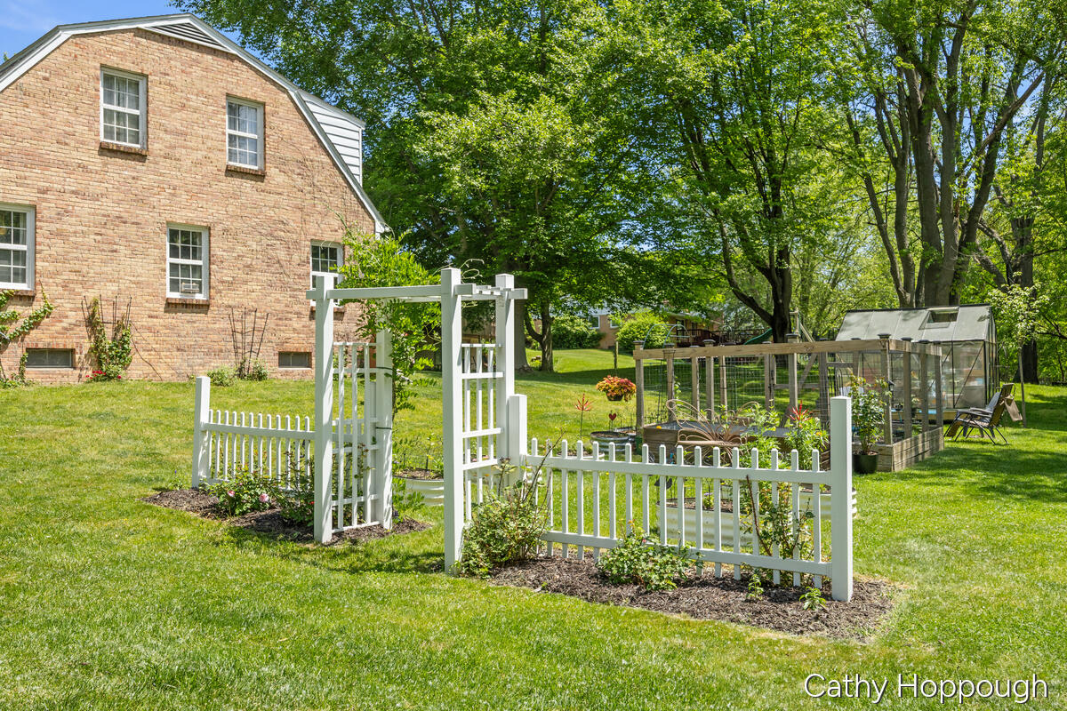 752 Ridgewood Drive Ionia, MI 48846 - Photo 35 of 35 752-Ridgewood_036