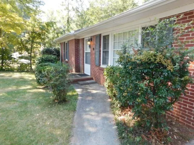 $2,000 | 188 Shawnee Trail Southeast, Marietta, GA 30067