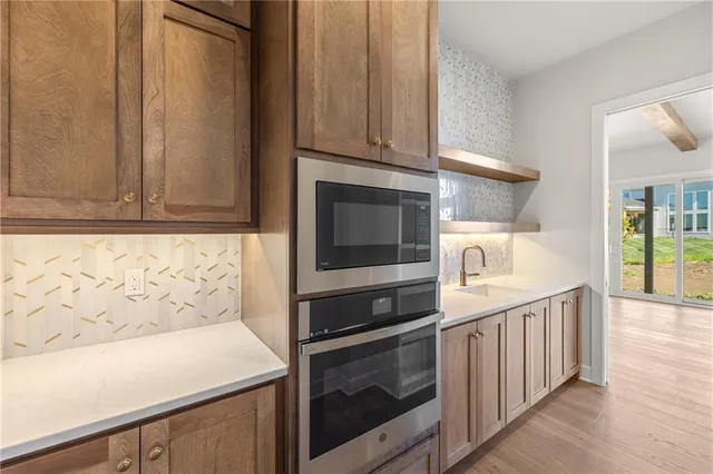 $1,120,350 | 12502 West 170th Terrace, Overland Park, KS 66221