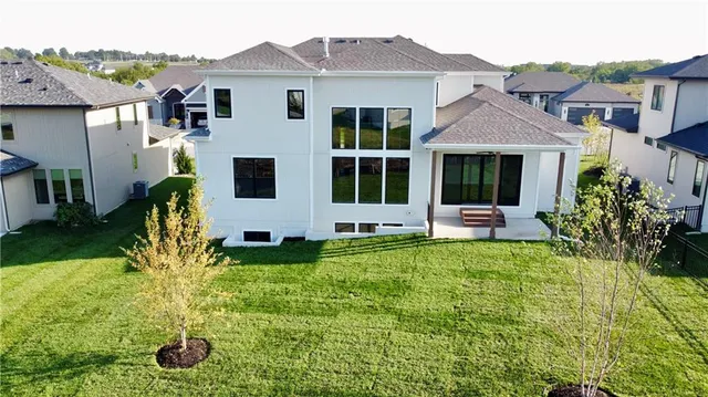 $1,120,350 | 12502 West 170th Terrace, Overland Park, KS 66221