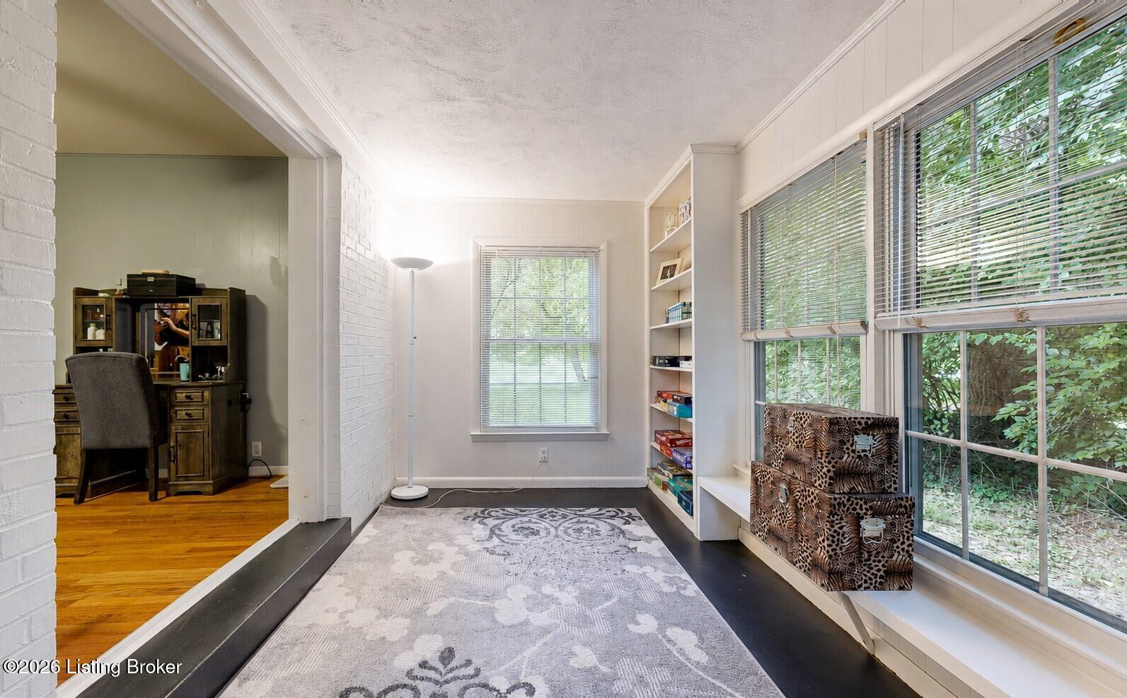 7204 Wesboro Road Louisville, KY 40222 - Photo 23 of 35 sunroom