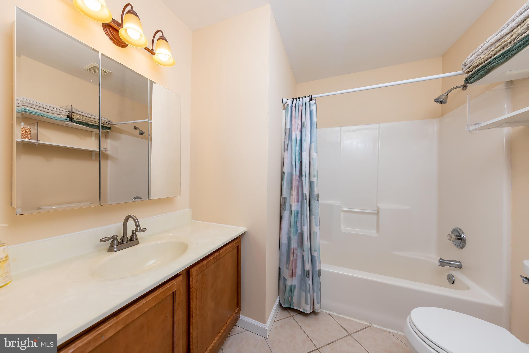 144 Fox Run Swedesboro, NJ 08085 - Photo 37 of 40