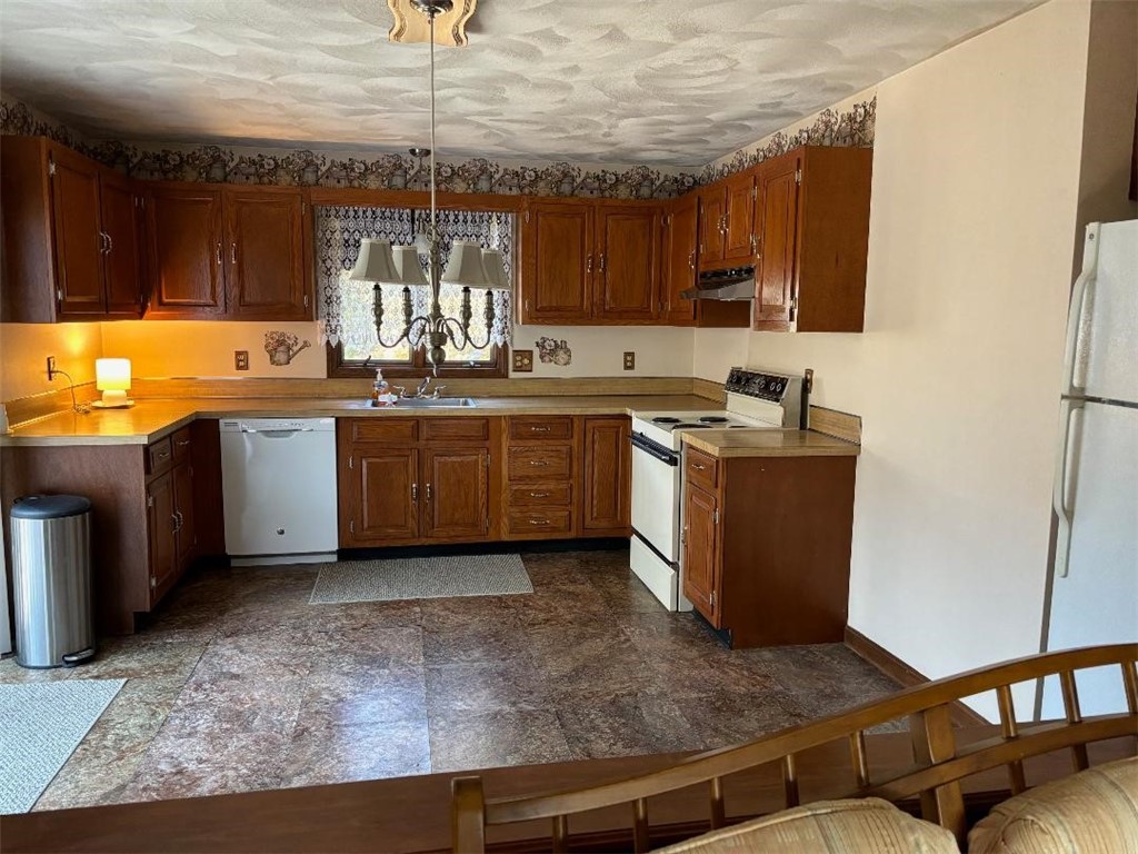 2010 Post Road South Kingstown, RI 02879 - Photo 5 of 19